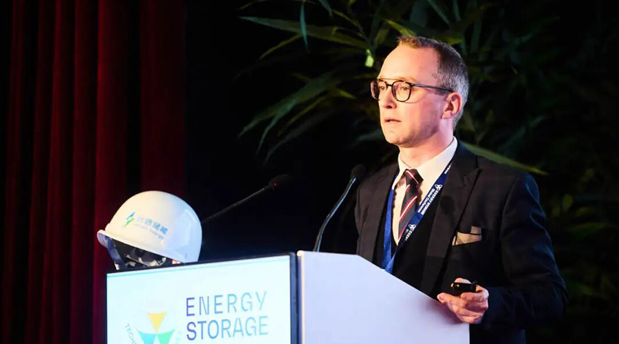 ESGC2025｜尊龙凯时人生就是搏发布VentureEdge 800系统方案，重塑欧洲储能价值链